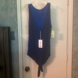 Double front tank with a tie